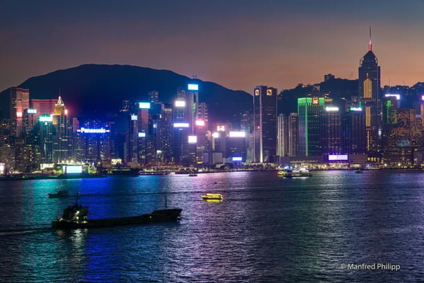 Abendstimmung beim Victoria Harbour in Hongkong