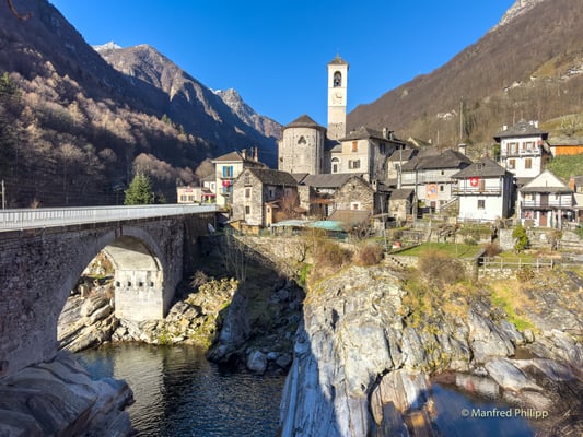 Sonniger Wintertag im Verzascatal, Tessin