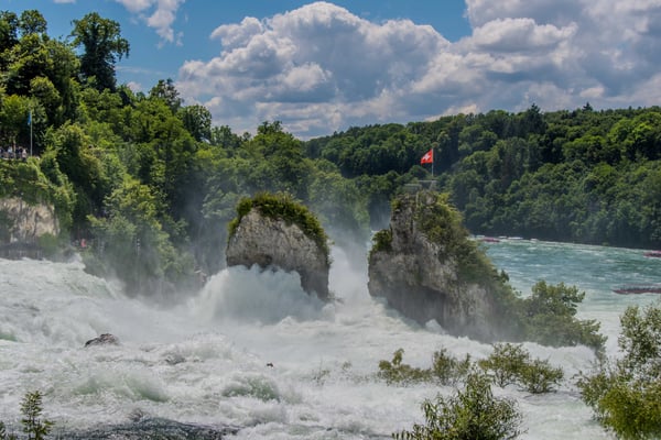 Rheinfall bei Hochwasser