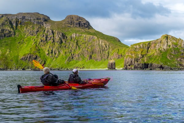 Kajakfahrt bei der Unga Island