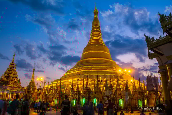 Shwedagon-Pagoda in Rangun, Myanmar
