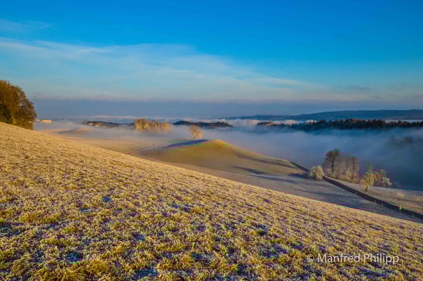 Winterlicher Ausblick über das Zugerland
