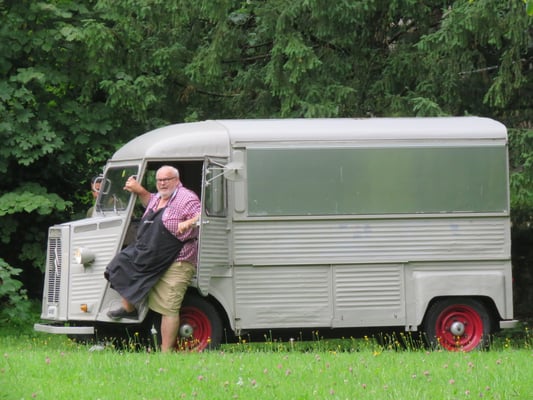 "Papa traiteur" Paul Cachelin