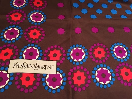 Yves Saint Laurent - Foulard