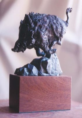 500 €. Cochino corriendo. 18x9x16 cm