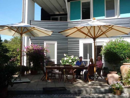 Freibereich vor Küche und Essplatz