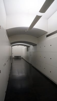 Freihandgarderobe Schülergruppen - Foto © Knauer Architekten ZT