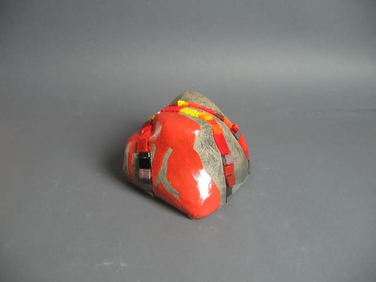 CAILLOU DE LAVE 15-4