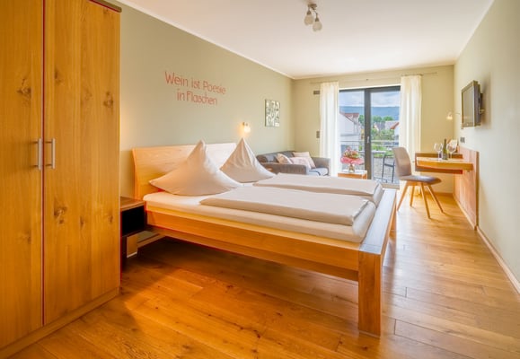 Vinotel und Weingut Helmstetter Bürgstadt