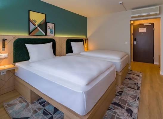 Spark by Hilton . Sindelfingen