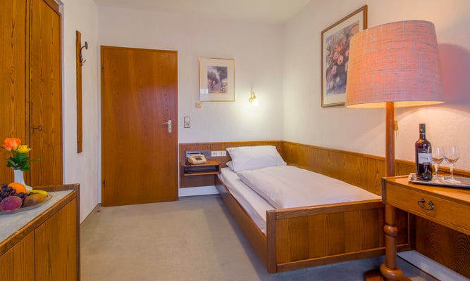 Hotel Pension Schlößmann - Bad König