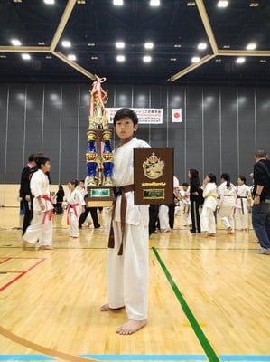 リアル選抜 拳実会主催 第10回 近畿空手道選手権大会 泉佐野市 空手道場 真盟会館 泉佐野支部