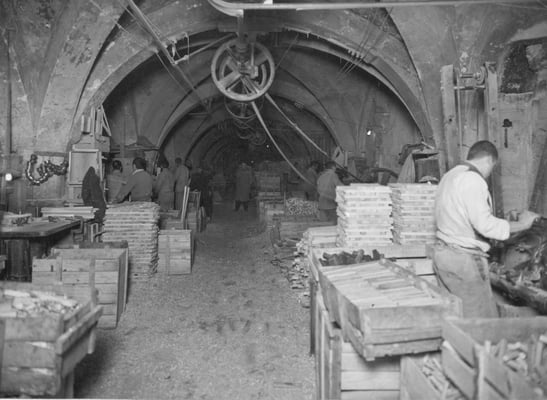 Ateliers © Henri Manuel / Fonds Manuel / ENAP–CRHCP