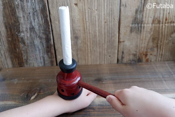 how-to-use-stick-type-moxibustion