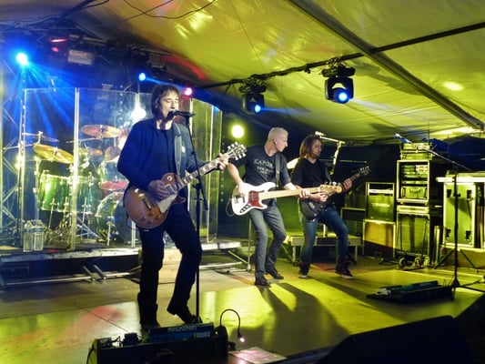 Le groupe Motel au bal de Pâques 2017 à Cros de Géorand