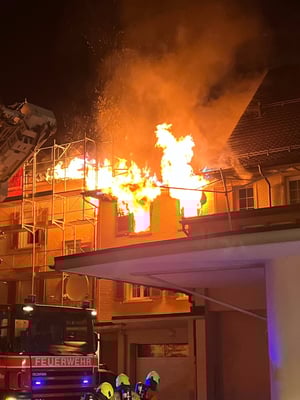 Brand Wohn-Geschäftshaus