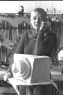 ANNEMIE FONTANA BILDHAUERIN