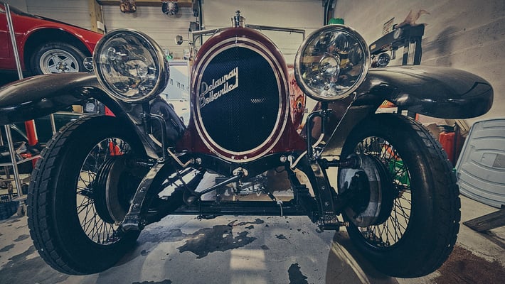 garage entretien et réparation pour voitures anciennes en IDF