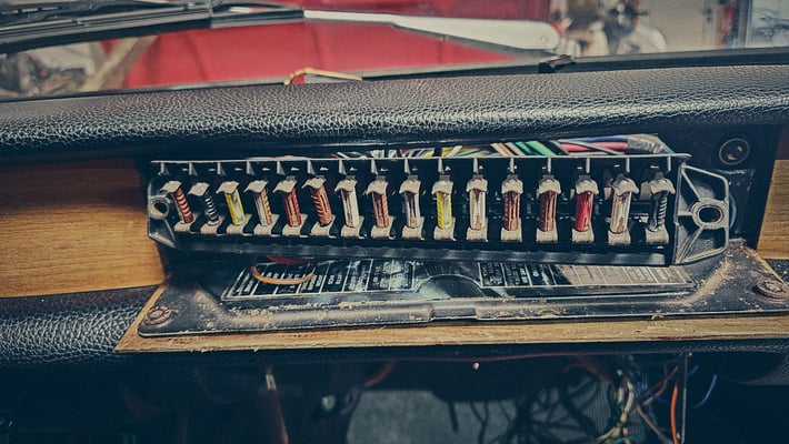 électricité pour voitures anciennes en IDF
