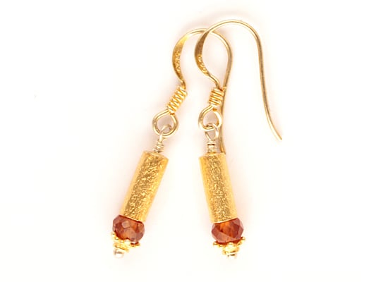 Ohrhänger mit cognacfarbenen Saphiren