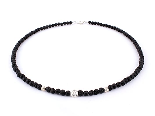 Kleine Lavakette mit drei Silberschneckchen