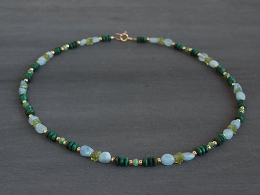 Unikat-Kette aus Malachit und Aquamarin