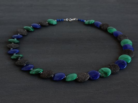 Unikat-Kette aus Malachit, Lapislazuli und Lava