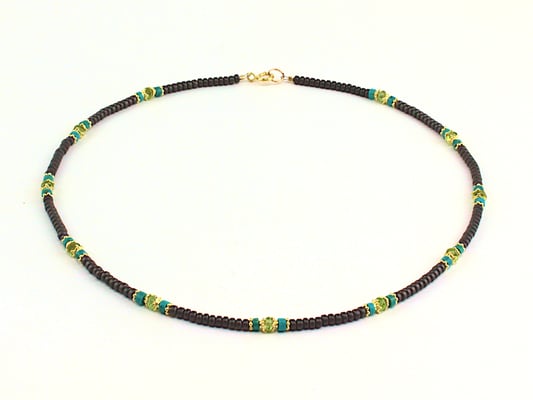 Hämatitkette mit Peridot und Türkis