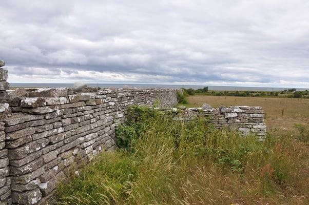 Schweden, Öland, Jagdmauer von König Gustav Adolph