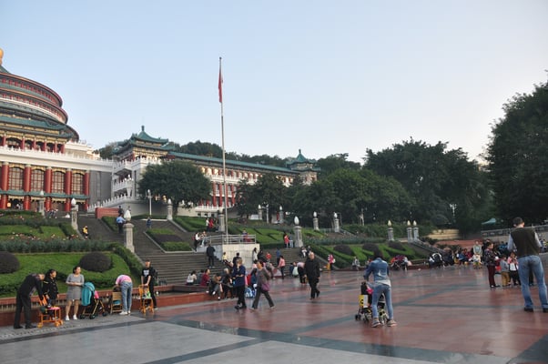 China, Chongqing, Volksplatz mit Volkspalast