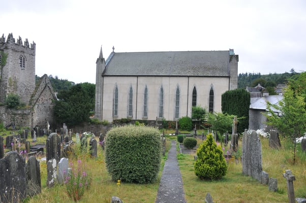 Irland, Inistioge, Brücke und Stadt