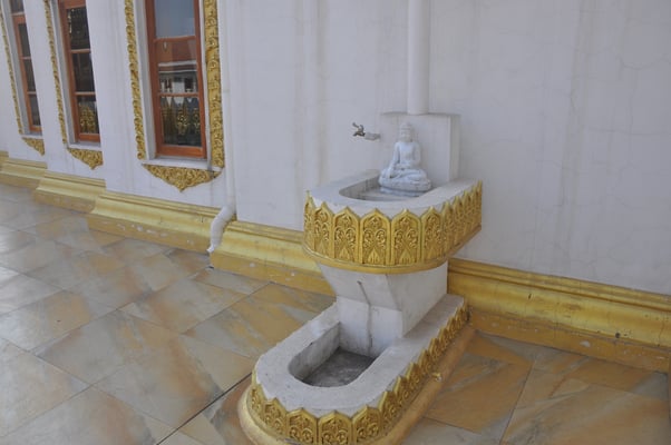 China, Luoyang, Tempel des weißen Pferdes, erster buddhistischer Tempel Chinas