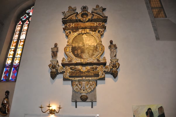 Schweden, Gotland, Visby mit Kathedrale und Stadtmauer