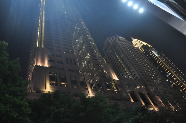 China, Chongqing, in der Nacht