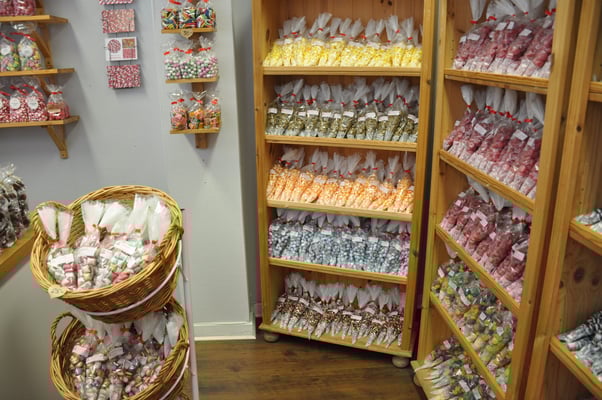 Schweden, Gränna, Erfindung der Zuckerstange durch Amalia Eriksson