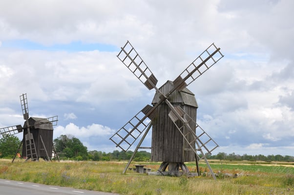 Schweden, Öland, Windmühlen bei Lerkaka