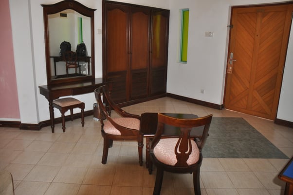 Sri Lanka, Kataragema, Mandara Rosen Hotel