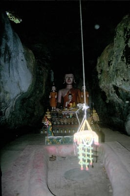 Laos, Elefantenhöhle Tham Xang