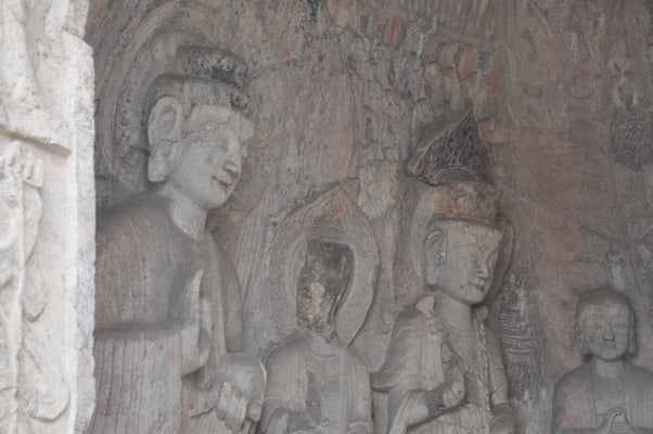 China, Longmen Grotten am Yi Fluss