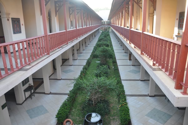 Sri Lanka, Kataragema, Mandara Rosen Hotel