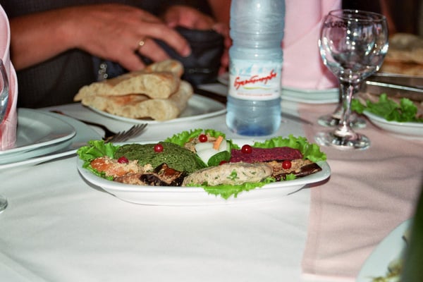 Georgien, Georgischer Abend