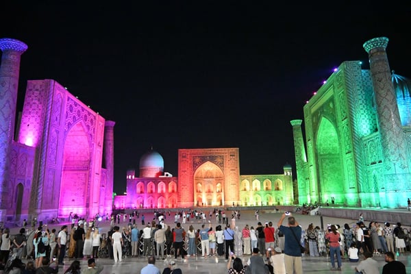 Usbekistan, Sarmakand bei Nacht