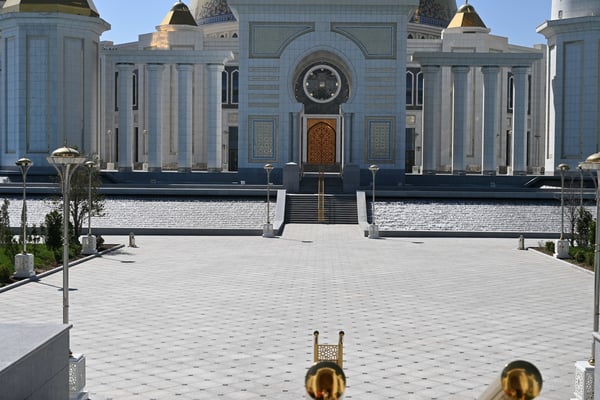 Turkmenistan, Ashgabad, Große Moschee