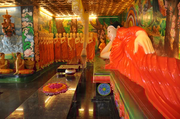 Sri Lanka, Mihintale, Sela Stupa