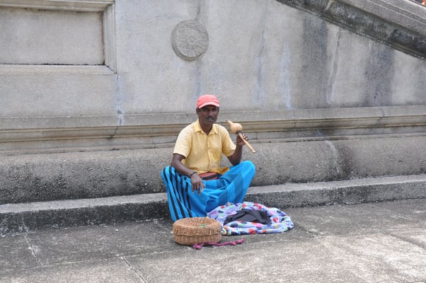 Sri Lanka, Colombo Stadtrundfahrt, Buddha Tempel, Halle der Unabhängigkeit