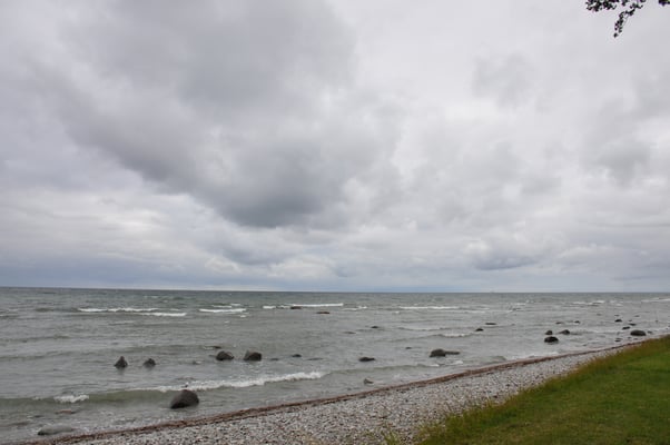 Schweden, Gotland, Visby mit Kathedrale und Stadtmauer