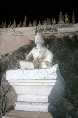 Laos, Pak Ou Höhle am Zusammenfluss Mekong und Nam Ou Fluss