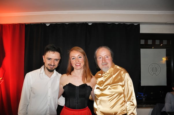 KuBe Konzert "DOS MAS", Musik aus Südamerika. Mit Juan Pablo, Natasha Bagrova und Michael Britz am 09.03.2019 im Cafe Paris.