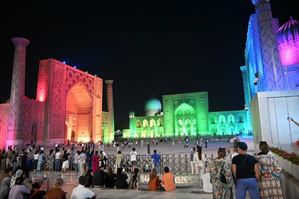 Usbekistan, Sarmakand bei Nacht