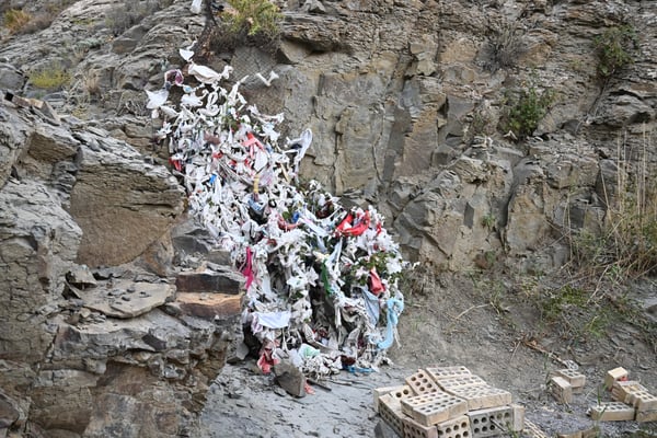 Turkmenistan, Dorf Nokhur, Sara Bibi Schrein und Friedhof